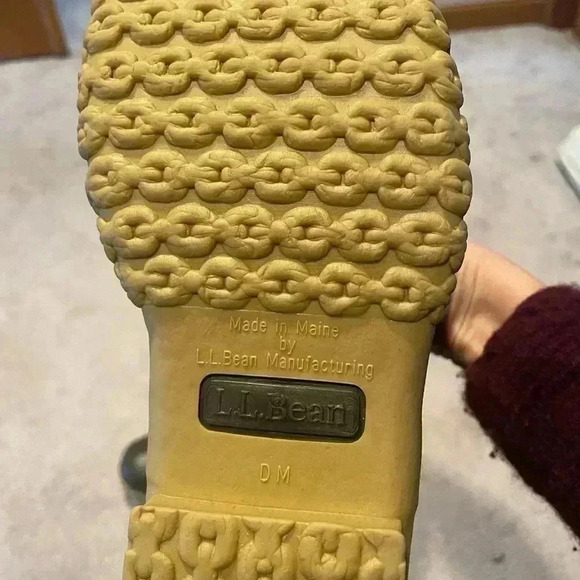 LL BEAN Woman’s Tan Bean Boots 7” Shaft Buffalo Check Fleece Lined Zip Front 7 - Picture 12 of 12